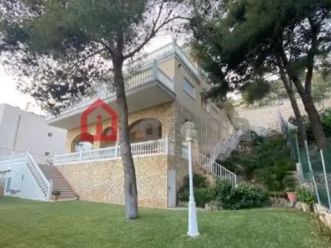 Chalet en Avinguda del Monte Molino