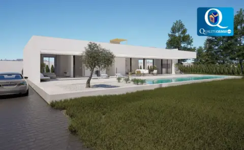Chalet en Villamartín