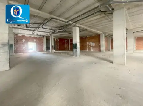 Local comercial en Elche-Elx