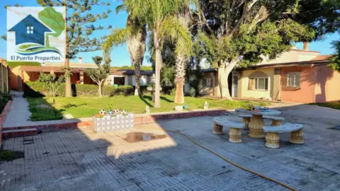 Casa en Urb. los Almendros