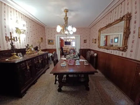 Casa adosada en Centro