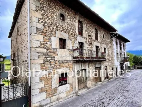 Casa en Artziniega