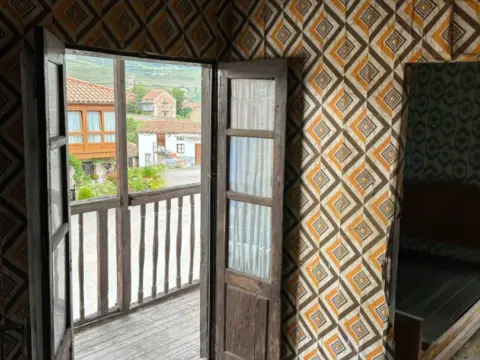 Casa en calle Helecha