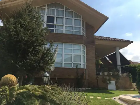 Chalet en Onda