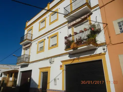 Apartamento en Plaza de los Pintores Andaluces, 3