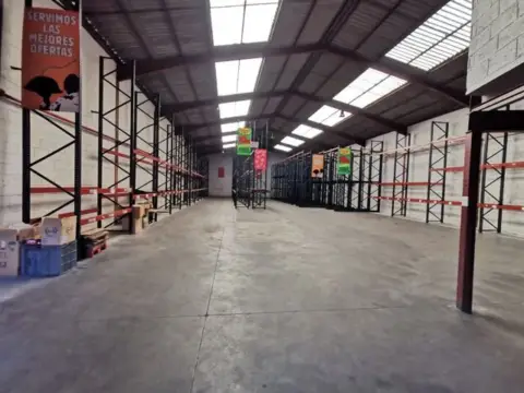 Nave industrial en Siero