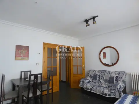 Apartamento en Octavio Cuartero