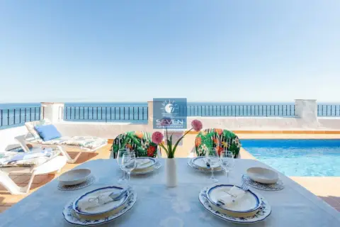 Chalet en Urb. los Pinos