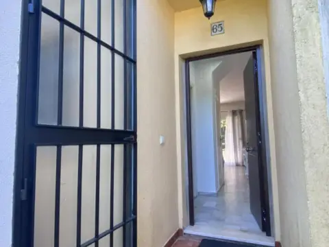 Casa adosada en Paseo de las Cumbres, 14