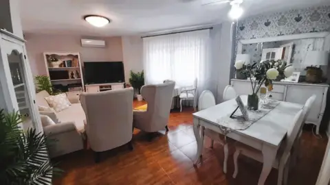 Casa adosada en Roda (La)