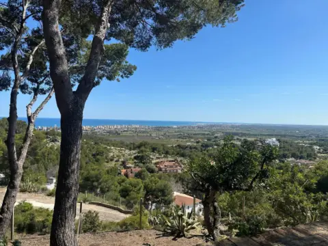 Casa en Carrer de les Sureres