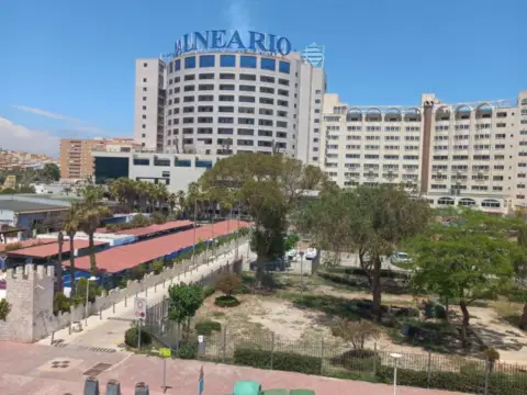 Dúplex en Avenida de la Marina