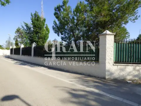 Chalet en Urb. los Prados