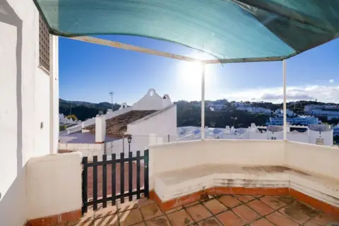 Dúplex en Artola Baja