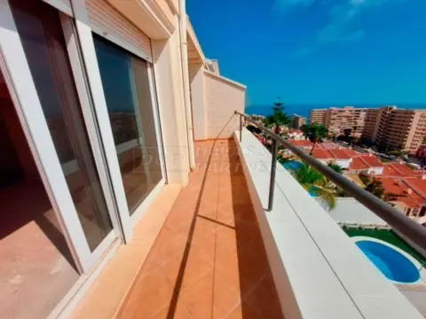 Casa adosada en Cabo Cervera