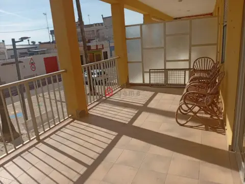 Piso en Avenida Plana Biaxa