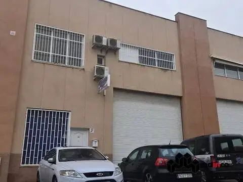 Nave industrial en calle calle Purullena No Number