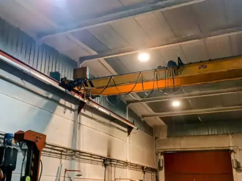Nave industrial en Mairena del Alcor