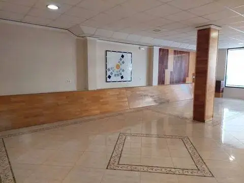 Local comercial en Passeig de Colón