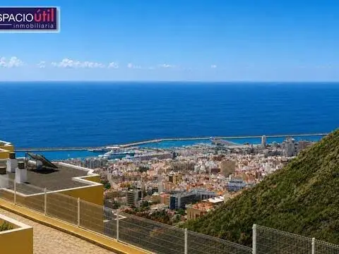 Pis – Santa Cruz de Tenerife Capital