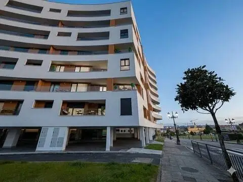 Piso en calle Colegio Virgen de la Milagrosa