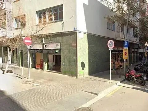 Local comercial en Carrer de Pàdua