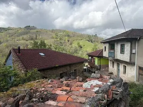 Casa en Ablanedo (Riosa)