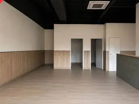 Local comercial en Valdebernardo