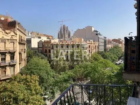 Piso en La Dreta de l'Eixample