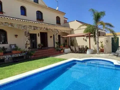 Chalet en Centro-Zona Playas