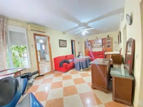 Chalet en Montijo