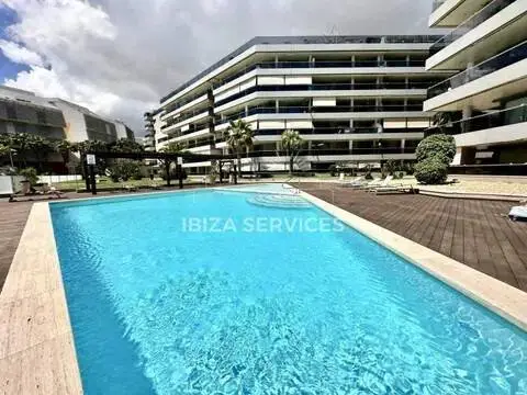 Piso en Marina Botafoch-Platja de Talamanca