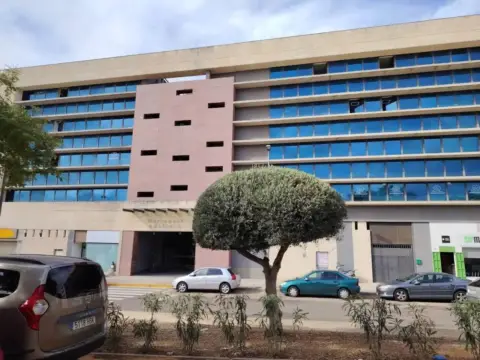 Local comercial en Pisa-Santa Rita