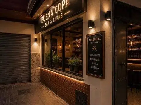 Local comercial en Parque Atlántico-Las Naciones-Los Arcos