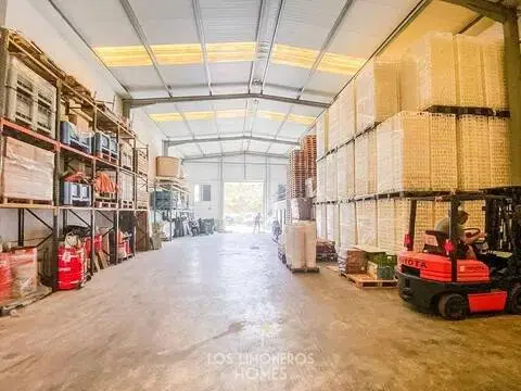 Nave industrial en Zona Calvario