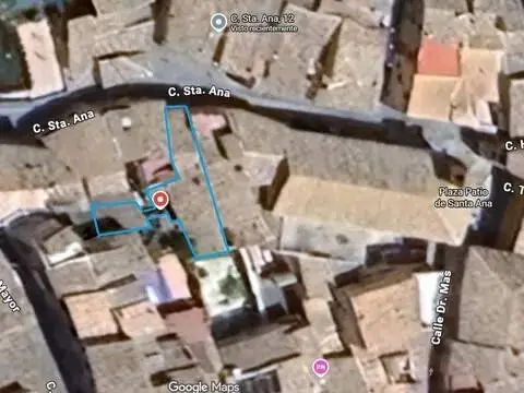 Casa adosada en calle de Santa Ana