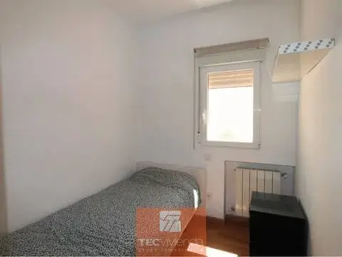 Habitación en calle de Ofelia Nieto