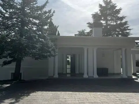 Chalet en La Moraleja