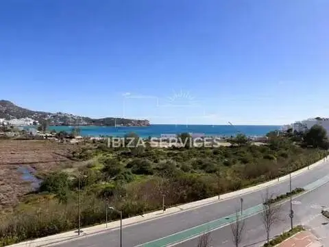 Piso en Marina Botafoch-Platja de Talamanca