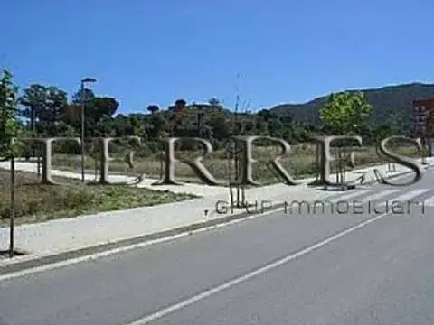 Terreno en Azuébar