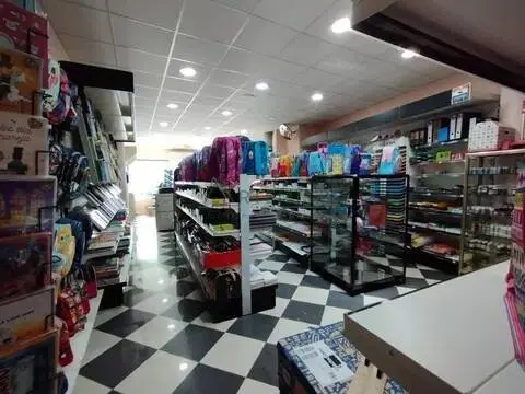Local comercial en Piñeiros-Freixeiro-O Ponto