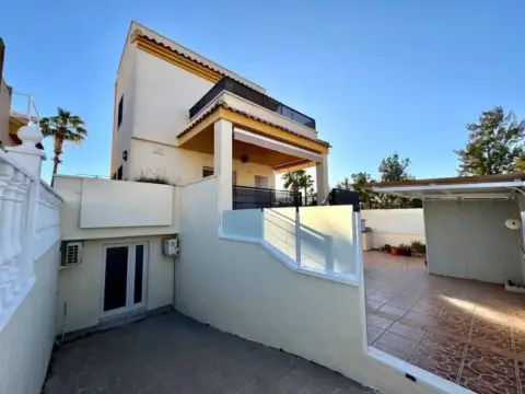 Chalet en Guardamar del Segura