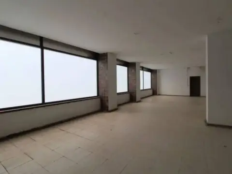 Local comercial en Oviedo