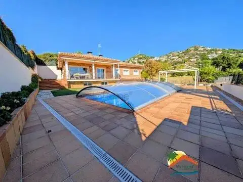 Chalet en Avinguda de la Roca Grossa