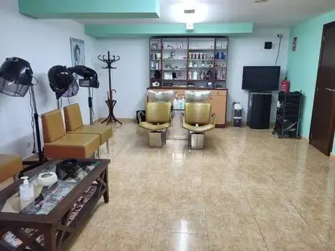 Local comercial en calle de Constanza de Castro