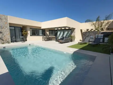 Departamento en venta con baja de precio en Baños y Mendigo