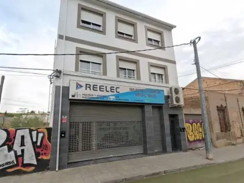 Local comercial en Avenida de Santa Catalina