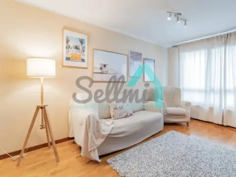 Piso en Pumarín-Teatinos
