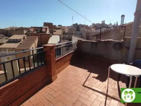 Chalet en Escatrón