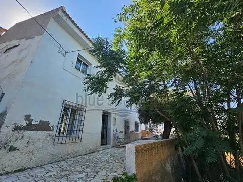 Casa rústica en calle Ds Labores, 94